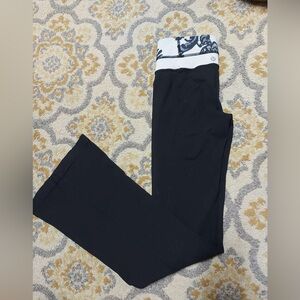 Lululemon old style groove flare pants
